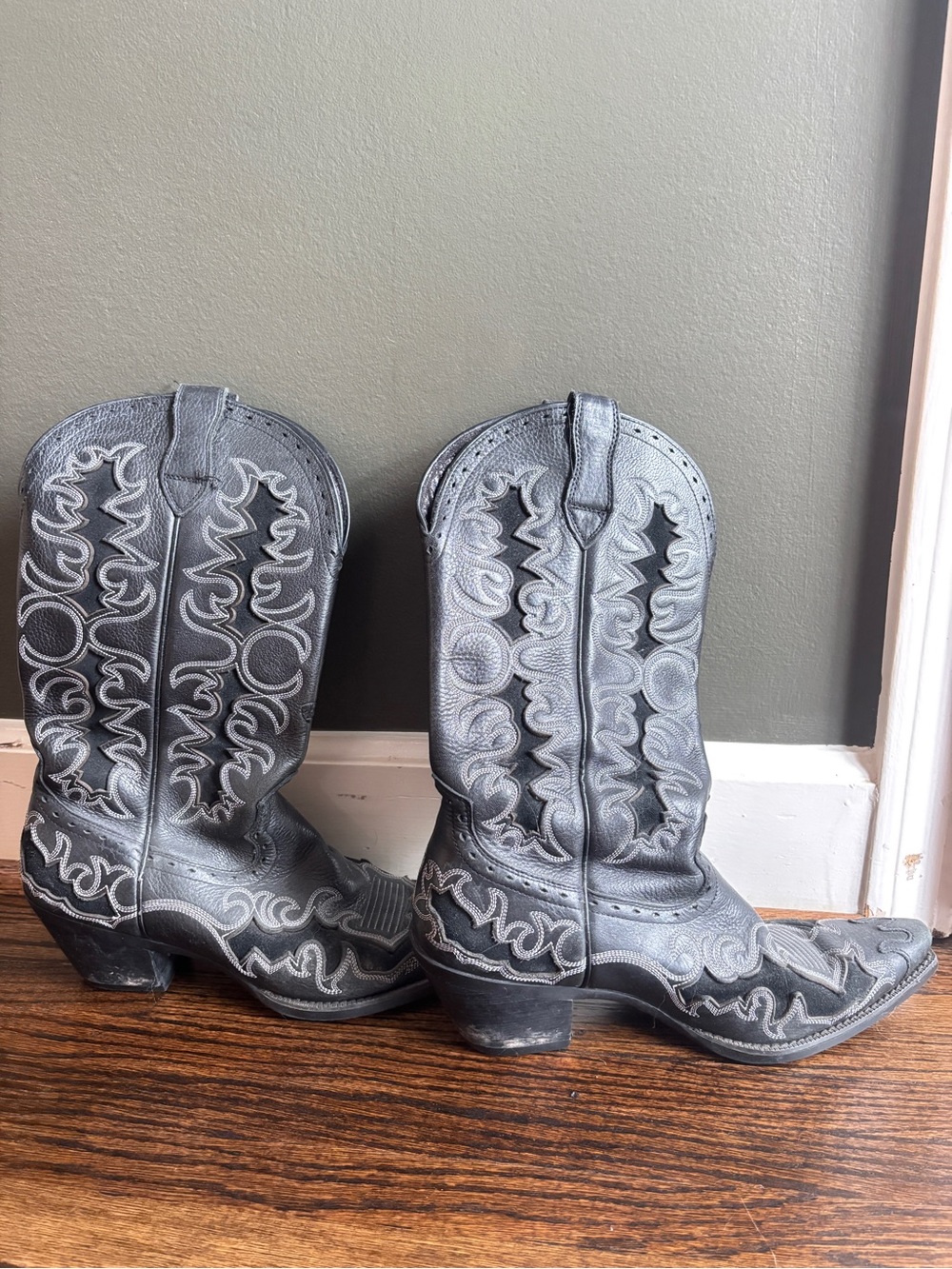 Ariat Dark Brown Textured Leather Cowboy Boots